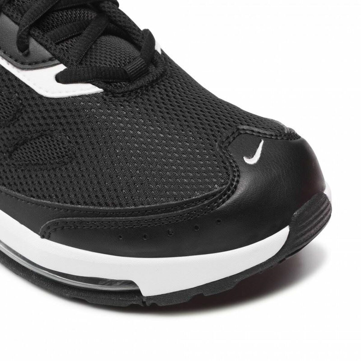 Nike Casual Air Max AP Men's Trainers - Black - product view 5