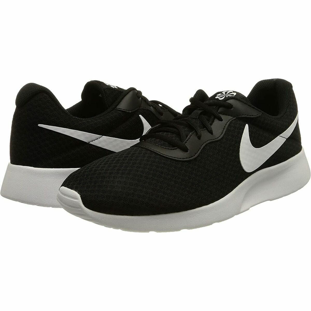 Nike Tanjun Men's Trainers - Black - product view 4