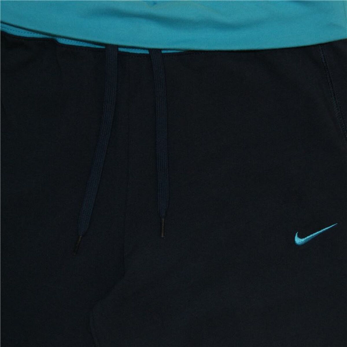 Nike N40 J Capri Women's Shorts - Black - product view 4