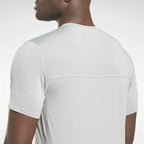 Men’s Short Sleeve T-Shirt Reebok Activchill Graphic