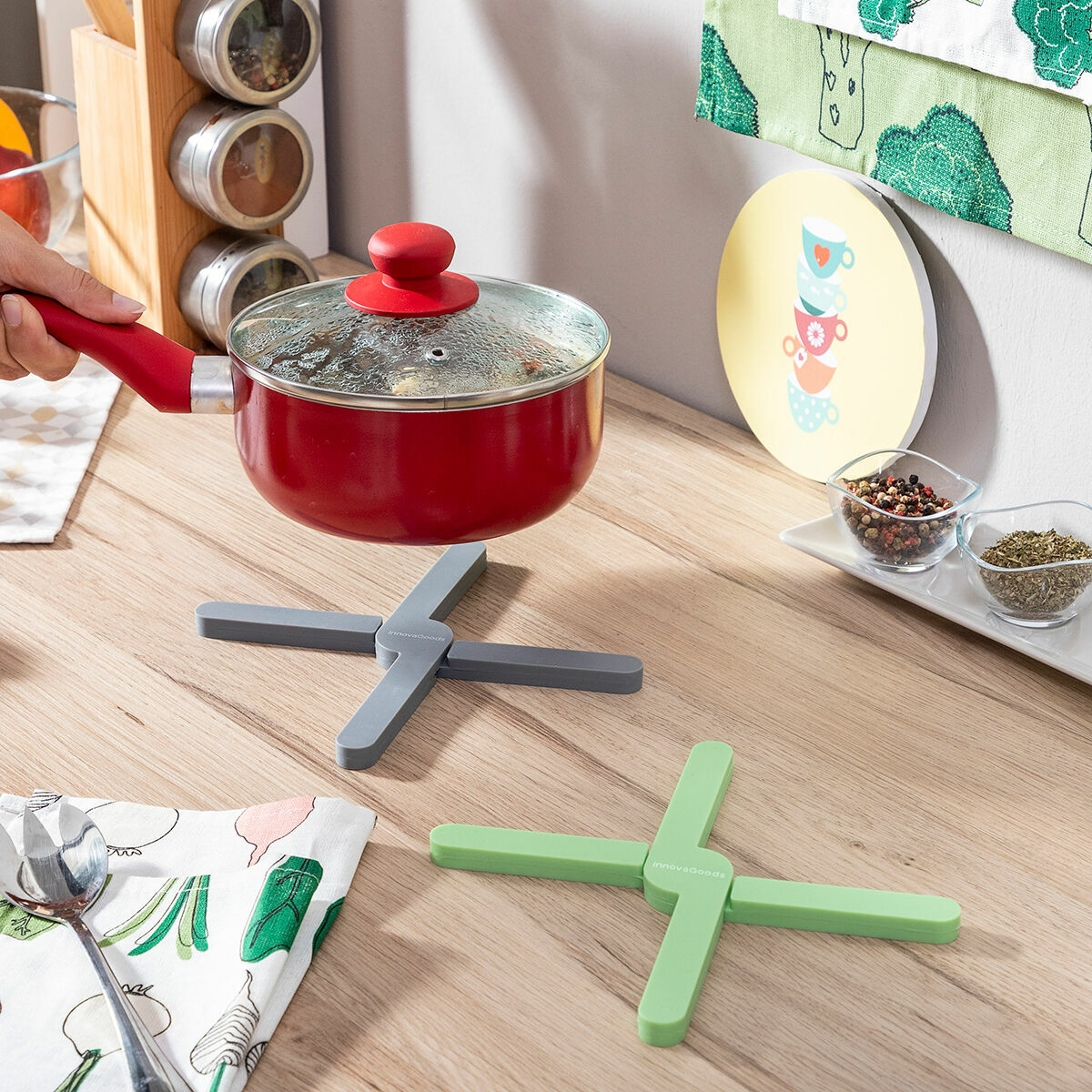 InnovaGoods Individual Klappbar Silicone Trivet Folvet – Produktansicht 1