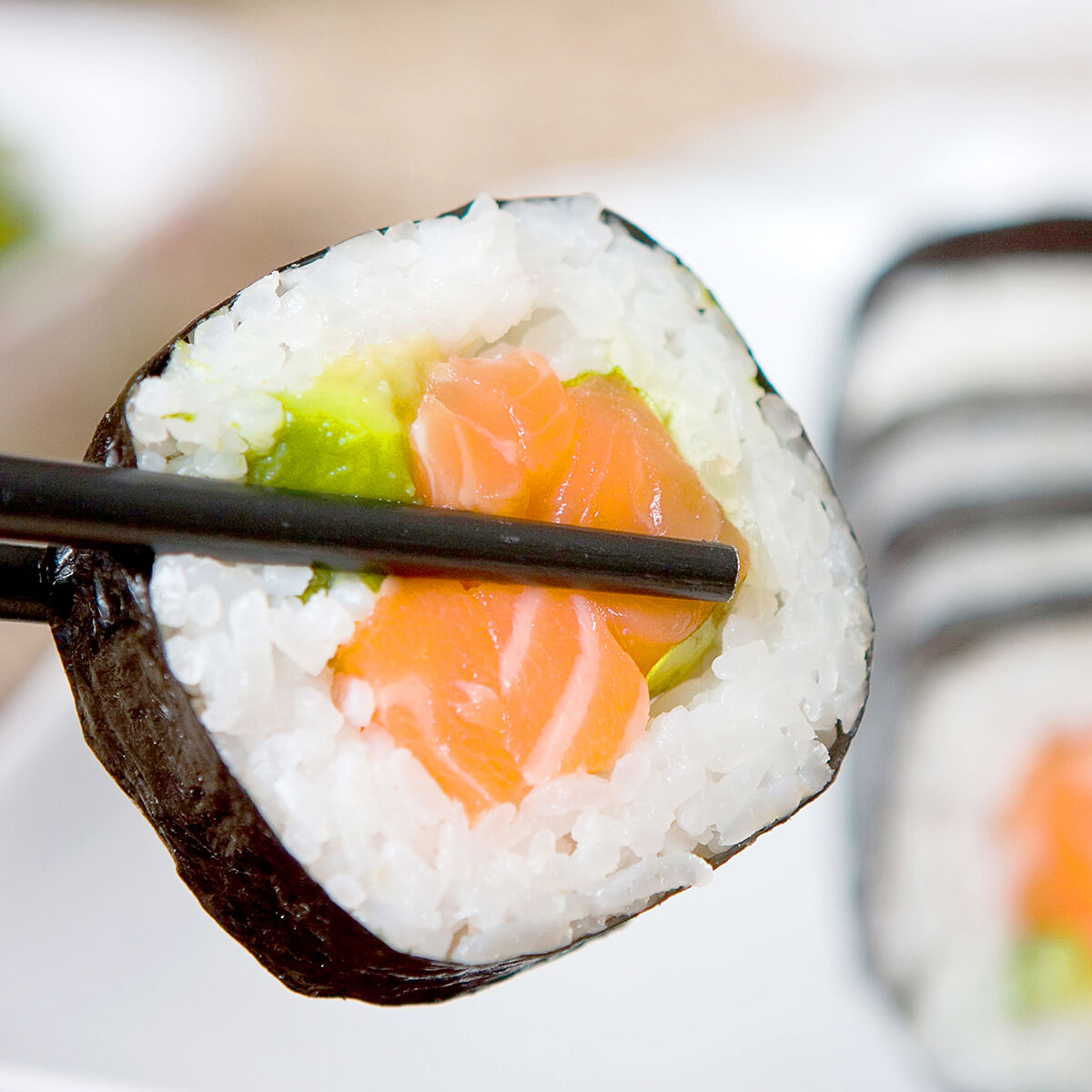 InnovaGoods Sushi Set mit Recipes Suzooka – Produktansicht 5