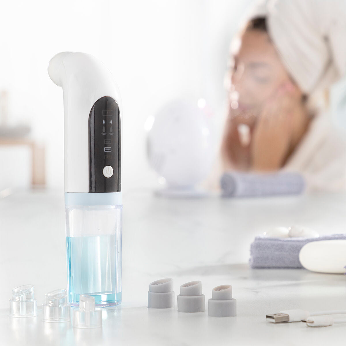 InnovaGoods Wiederaufladbar Gesichts Impurity Hydro-cleanser Hyser – Produktansicht 2
