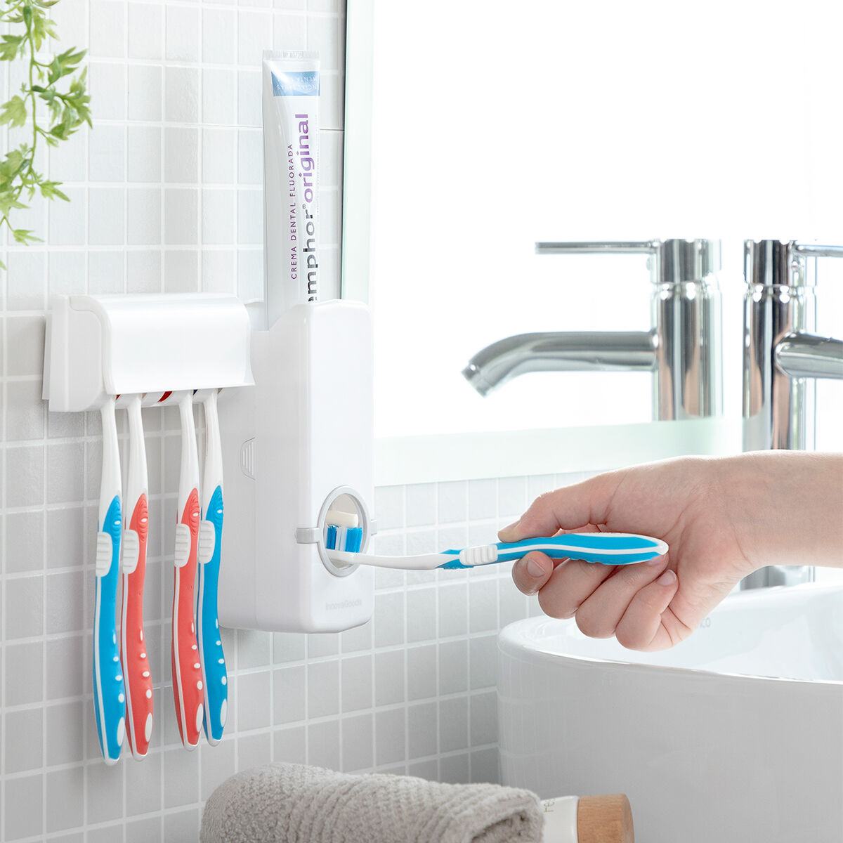 Toothpaste Dispenser and Holder Diseeth InnovaGoods – Produktbild 1