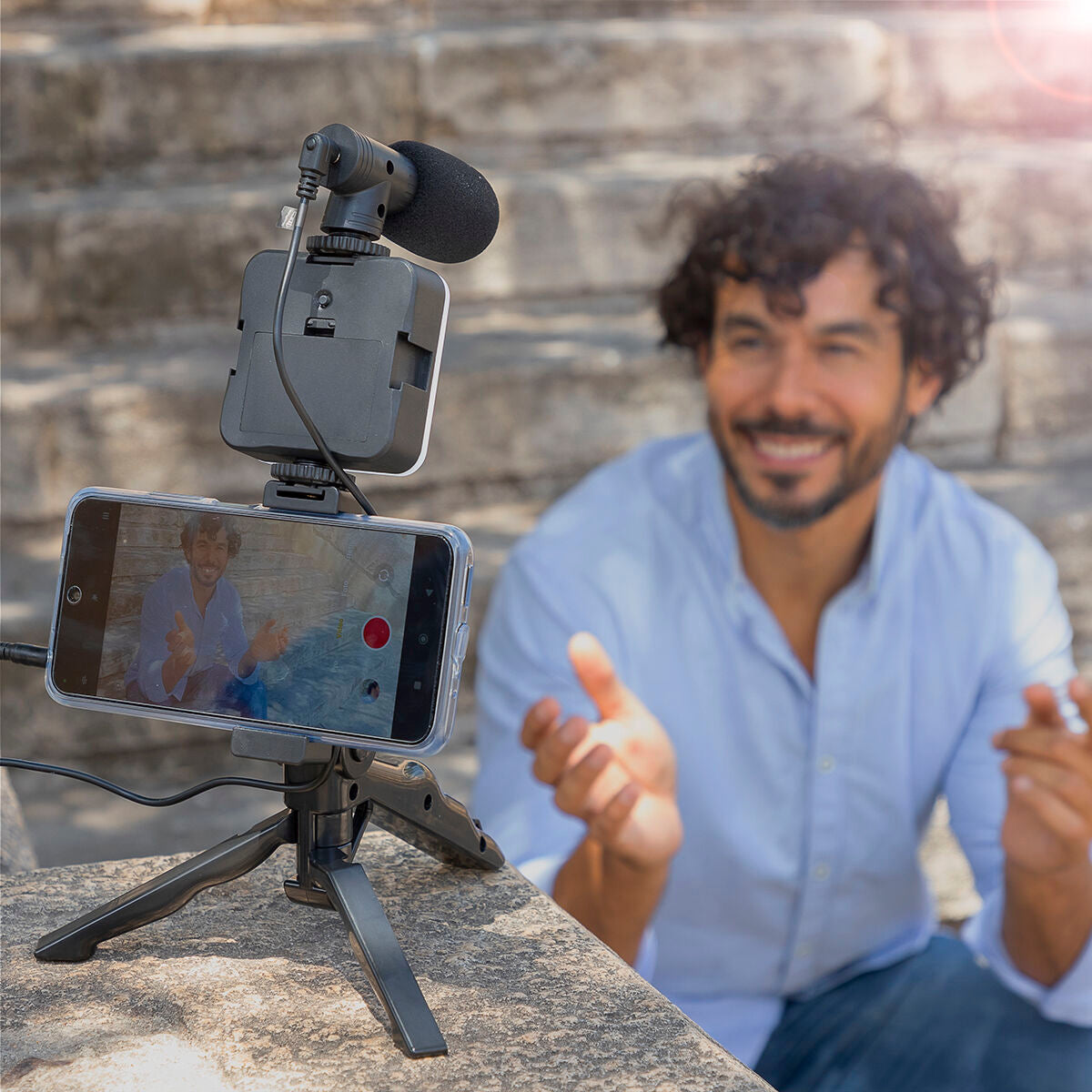 Vlogging Kit mit Leicht, Mikrofon & Fern Steuerung Plodni InnovaGoods – Produktansicht 6