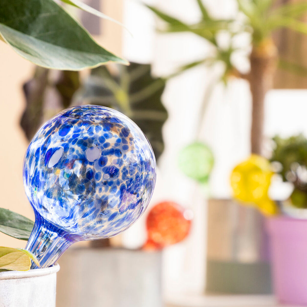 InnovaGoods Automatische Bewässerungskugeln Ballwooters – Produktansicht 5