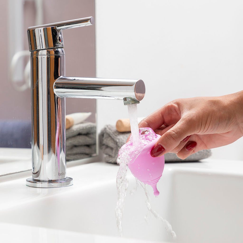 InnovaGoods Menstrual Cup mit Zubehör Kuppy – Produktansicht 8