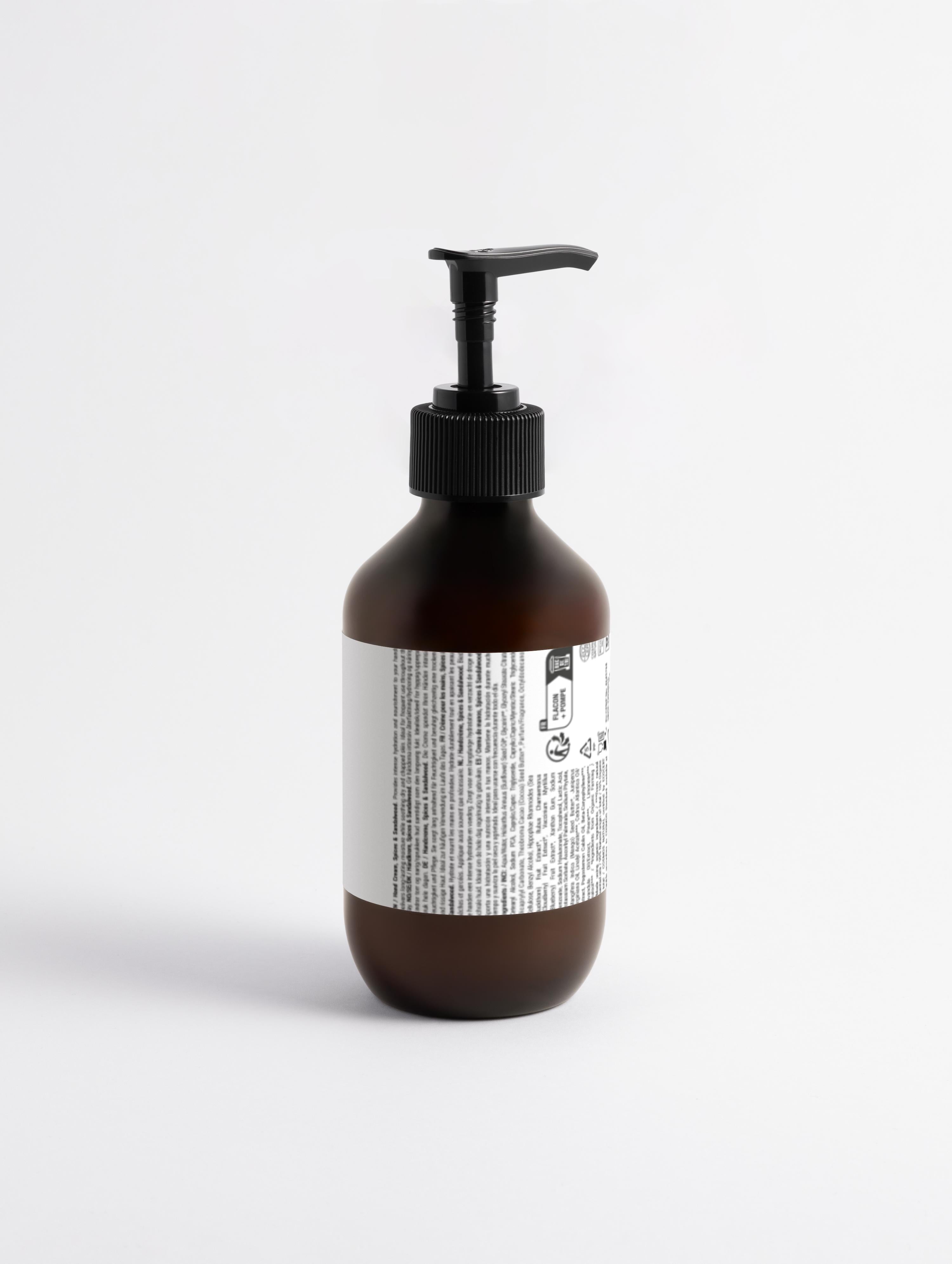 BYAG. Seidige Handcreme – Spices & Sandalwood – Produktansicht 2