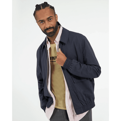 BYAG. Signature Crewneck – Cream