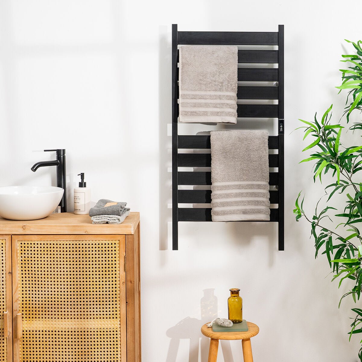 InnovaGoods Elektrischer Handtuchwärmer Towarall 10 Bars – Produktbild 1