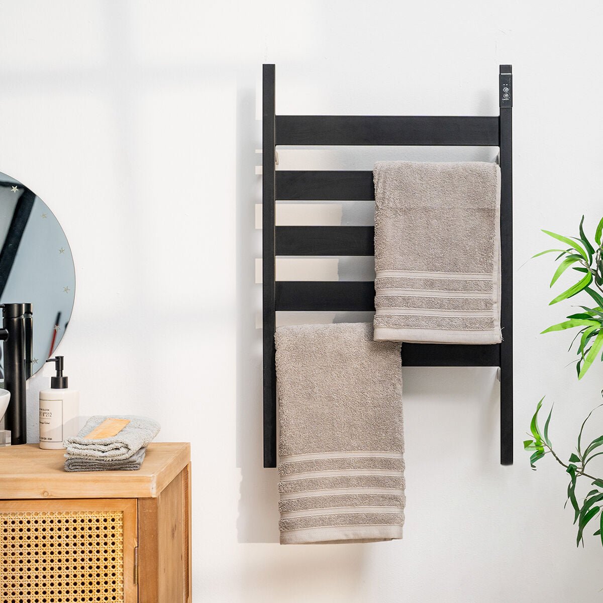 InnovaGoods Elektrischer Handtuchwärmer Towarck 5 Bars – Produktbild 1