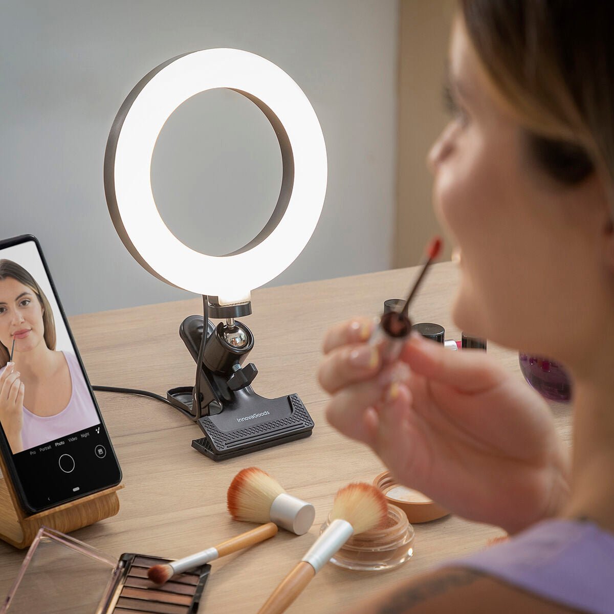 Selfie Ring Light with Clip Lumahoop InnovaGoods - BYAG.Electronics, Mobile communication and accessoriesInnovaGoodsBYAG.V01035668435527823528V13H8DFF997FB76C553C93A4AD1F474B9872R4149431P8