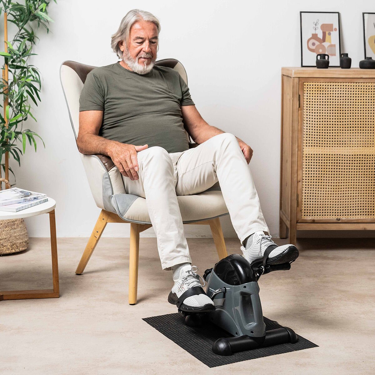 Static Pedaler für Arms & Legs mit Matte Velora 2100 InnovaGoods – Produktbild 1