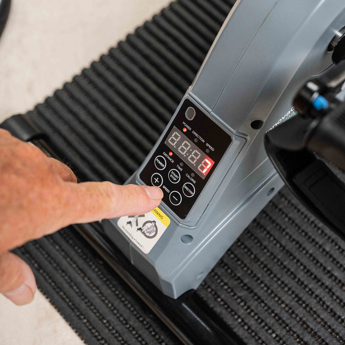 Electric Assisted Pedaler für Arms & Legs mit Matte & Fern Steuerung Velora 3000 InnovaGoods – Produktansicht 4