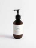 BYAG. Seidiges Körperserum – Spices & Sandalwood – Produktansicht 1